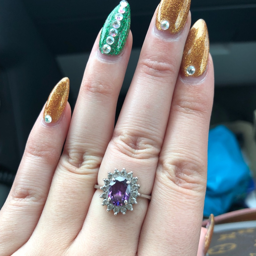 Sterling silver 925 ring with amethyst gem